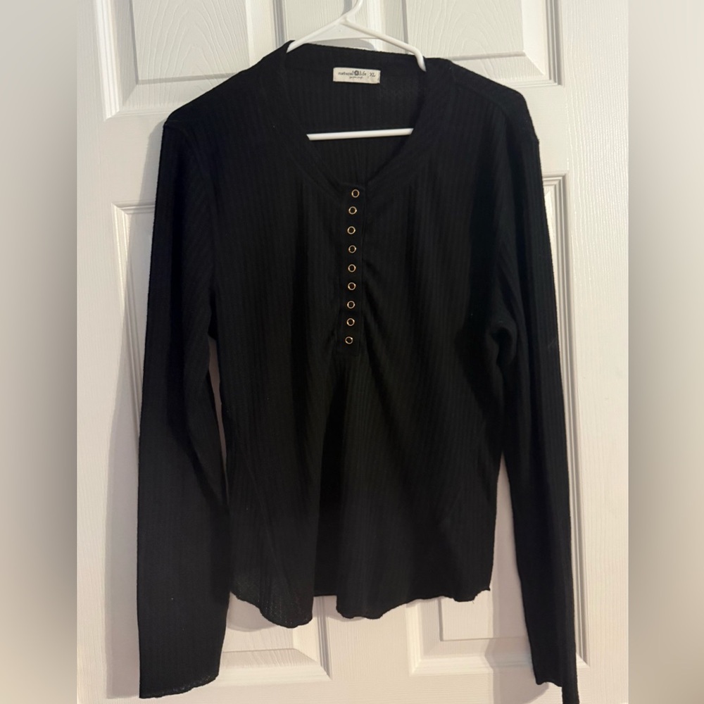 Natural Life Black Ribbed Long Sleeve Top Gold Button Detail Size XL